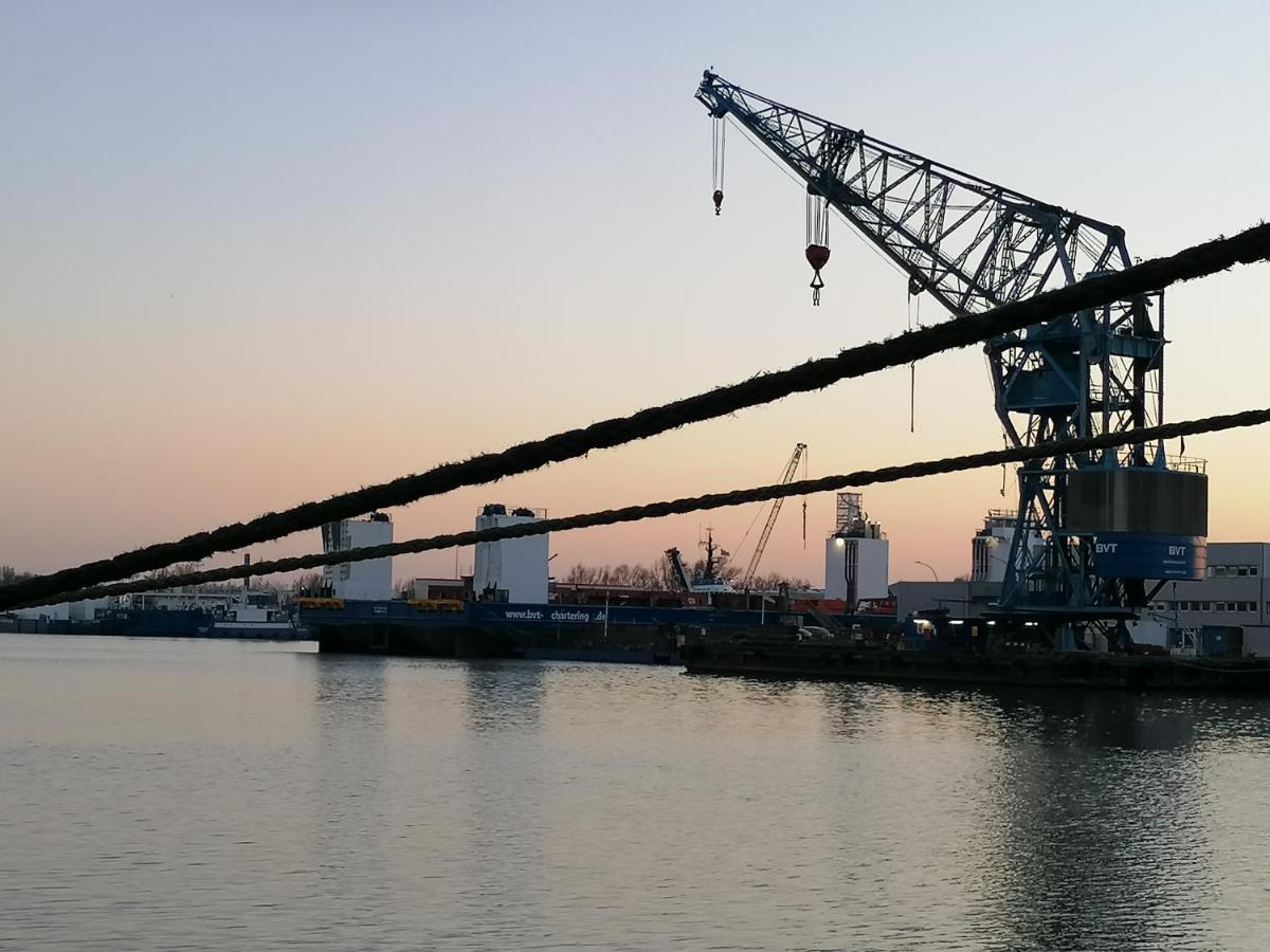 Ferienwohnung Breitschuhs Havenwelten Bremerhaven Esterno foto